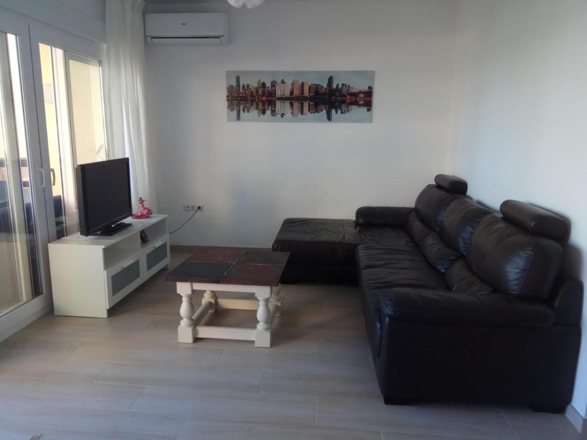 Esplendido Apartamento, Carihuela Edificio El Remo, Primera Linea Torremolinos Buitenkant foto