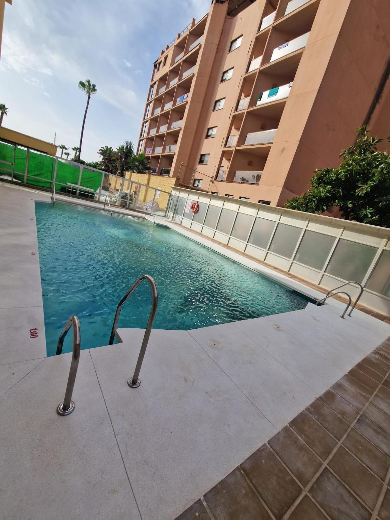 Esplendido Apartamento, Carihuela Edificio El Remo, Primera Linea Torremolinos Buitenkant foto