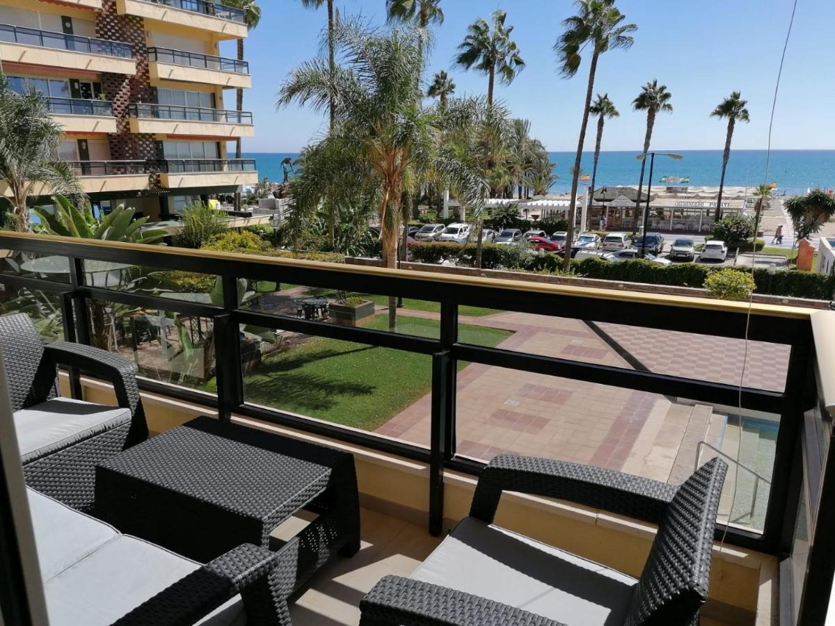Esplendido Apartamento, Carihuela Edificio El Remo, Primera Linea Torremolinos Buitenkant foto