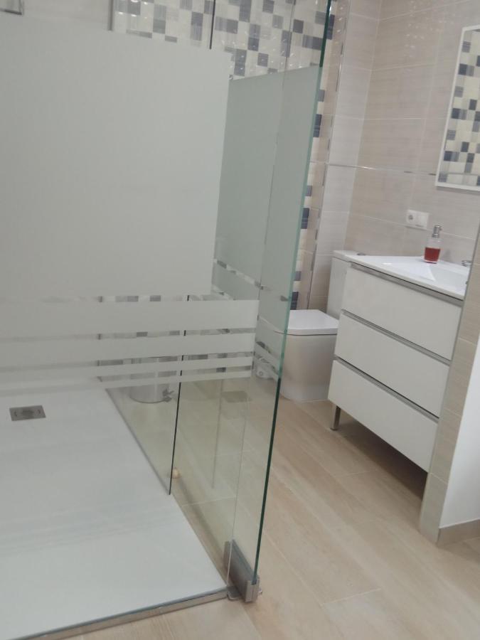Esplendido Apartamento, Carihuela Edificio El Remo, Primera Linea Torremolinos Buitenkant foto